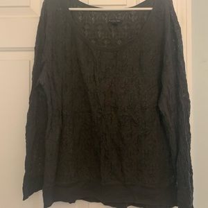 Womens american eagle lace long sleeve shirt